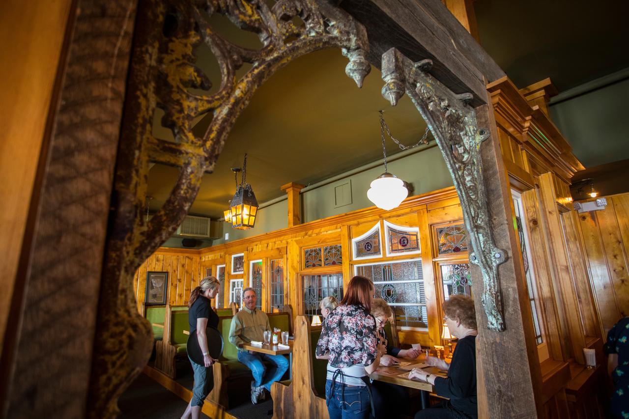Mcmenamins Harbor