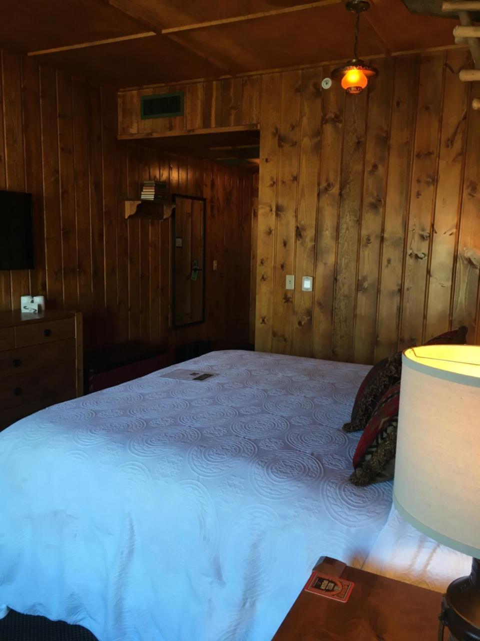 Hotel Mcmenamins Harbor Kalama